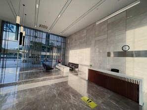Reception - Scenic Valley By Dhome (Ho Chi Minh City)