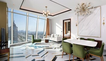 Ambassador Suite | Living area | Smart TV, Netflix, streaming services