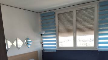 1 chambre, fer et planche Ă  repasser, draps fournis