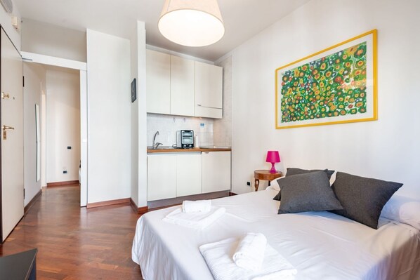 1 chambre, fer et planche à repasser, Wi-Fi, draps fournis