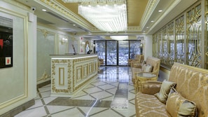 Reception - Dekalb Hotel (Istanbul)