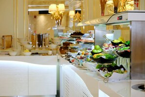 Daily continental breakfast (EUR 30 per person) - Dekalb Hotel (Istanbul)