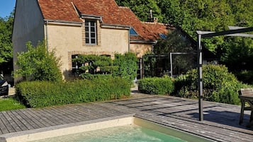 Piscina externa, piscina aquecida