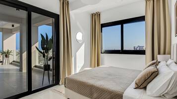 Apartamento, 3 habitaciones, balcón, vistas a la ciudad | 4 dormitorios y wifi