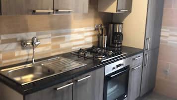 Apartment, 2 Bedrooms, Smoking | Interior
