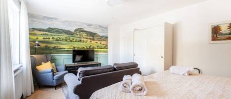 1 chambre, coffres-forts dans les chambres, fer et planche à repasser