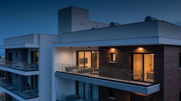 Apartamento, 3 habitaciones, balcón, vistas a la ciudad | Balcón