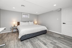 5 Schlafzimmer, Schreibtisch, Bügeleisen/Bügelbrett, kostenloses WLAN