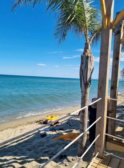 Villa 6p private spa sea air conditioning + nautical equipment (kayak and paddle)+velos