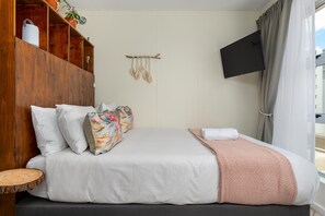 舒适开间 | 笔记本电脑工作区、熨斗/熨衣板、免费 WiFi、床单