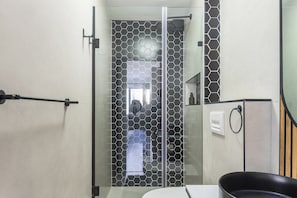 Bathroom - Ocean View B201B (Cape Town)