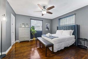 1 bedroom, free WiFi, bed sheets