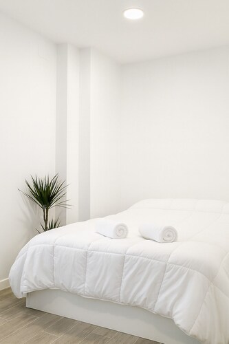 Suite by Hawkins Exterior BB