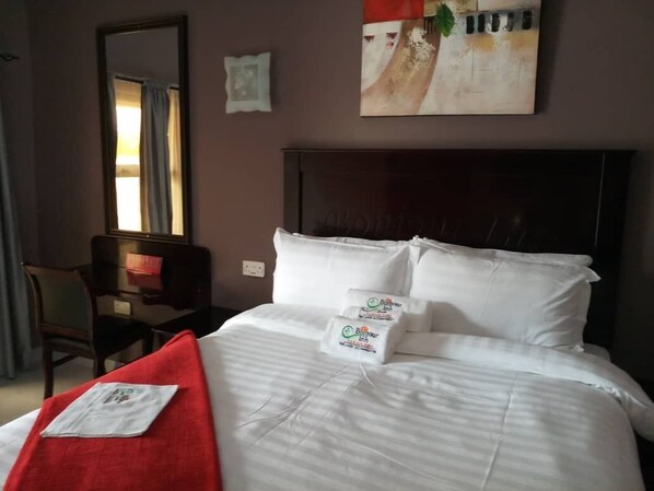 Iron/ironing board, free WiFi