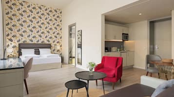 Standard Loft | Hypo-allergenic bedding, minibar, in-room safe, desk