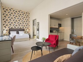 Loft Standard | Biancheria da letto ipoallergenica, minibar, cassaforte in camera