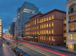 Front of property - H10 Ku'Damm Lofts (Berlin)