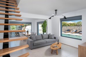 Smart TV - Villa Heather with Private Pool (Kolympia)