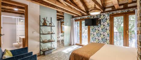 Fer et planche à repasser, Wi-Fi gratuit, draps fournis