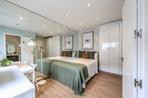 Free WiFi, bed sheets - Loft in Gran Via -5º No Elevator-SB3 (Madrid)