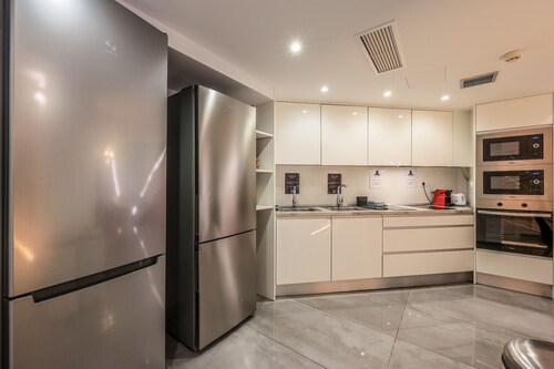 Espectacular habitación doble con gimnasio B106