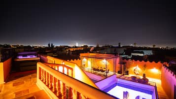 Exclusive Townhome | Terrace/patio