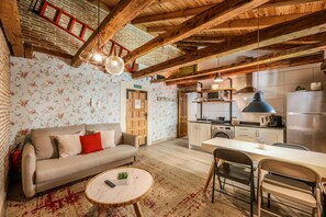 Interior - Beautiful Renovated apartment in the center 2  (Madrid)