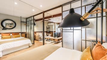 Iron/ironing board, free WiFi, bed sheets