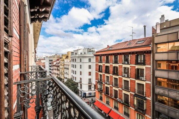 Property grounds - Loft Gran Via - 5º No Elevator- SB1 (Madrid)