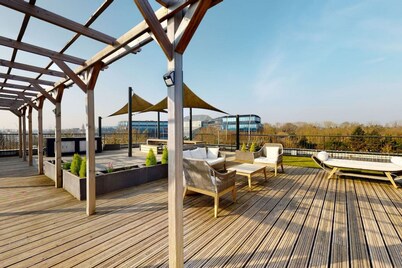 Luxury 1-bed Town Centre South Stevenage