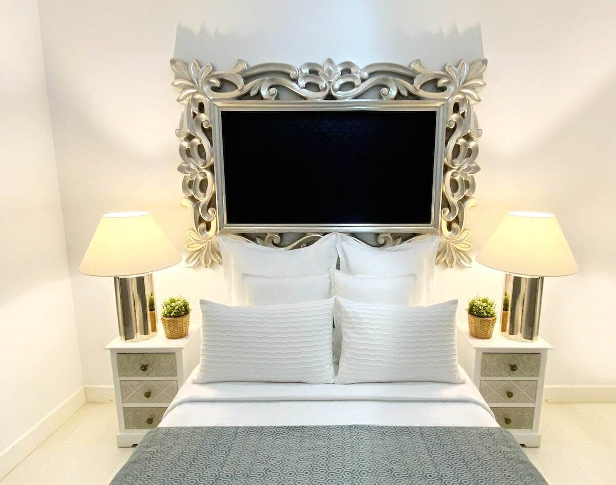 2 quartos, ferros/tábuas de passar roupa, Wi-Fi de cortesia