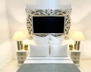 2 soverom, strykejern/-brett, wi-fi (inkludert) og sengetøy