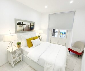 2 makuuhuonetta, silitysrauta/-lauta, ilmainen Wi-Fi, vuodevaatteet