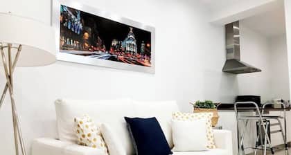 Design apartment in Plaza Mayor 3D