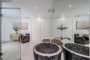 Interior - Penthouse with solarium  in Plaza Mayor and Sol (Madrid)