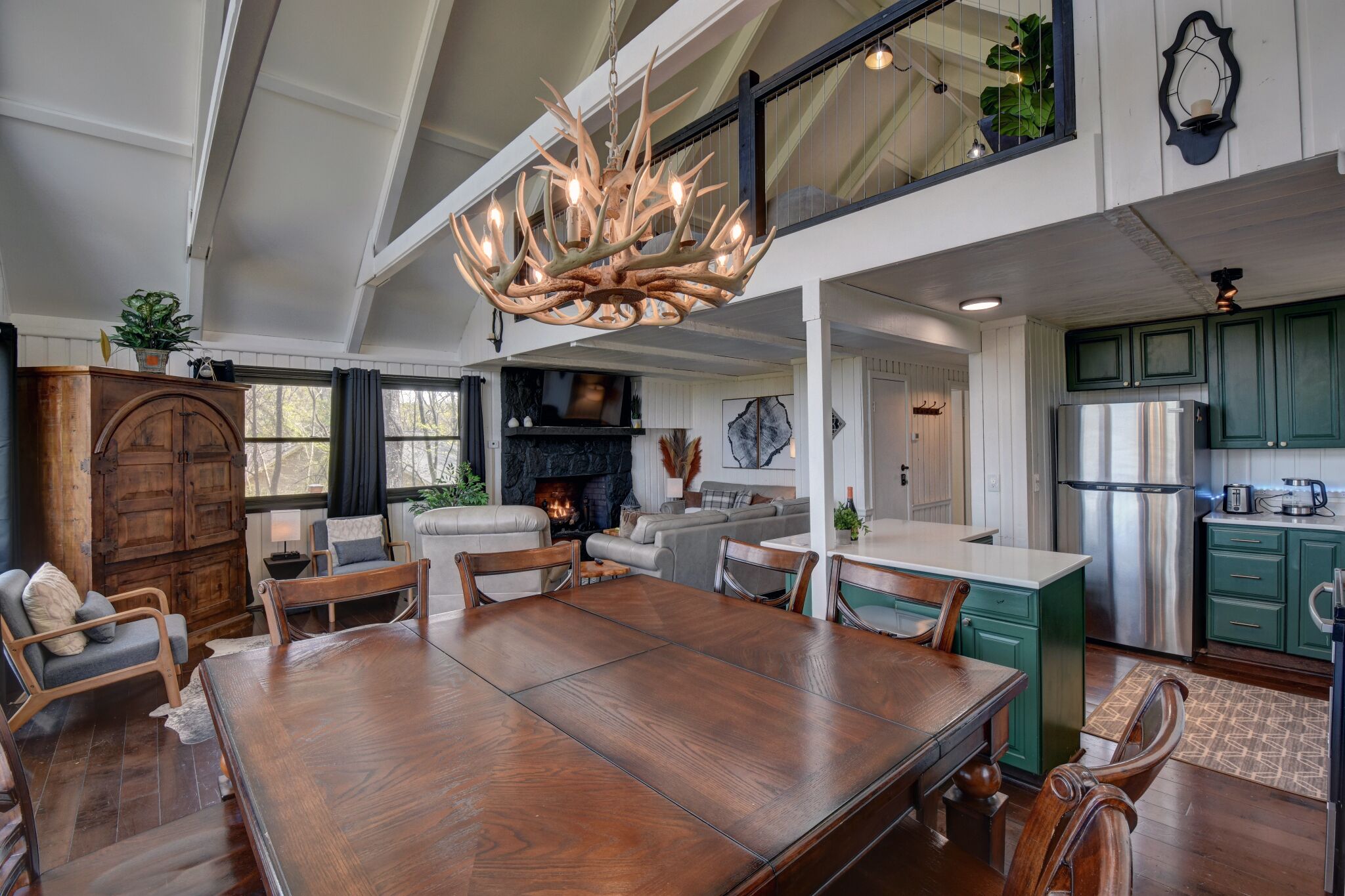 Gorgeous Sky Valley Mtn Retreat! Golf-Swim-Hike!
