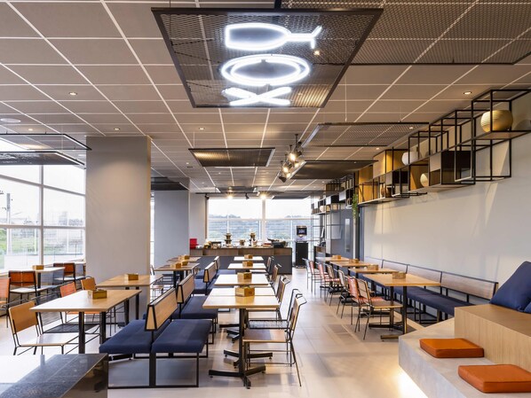 Restaurant - Ibis Aruja (Aruja)