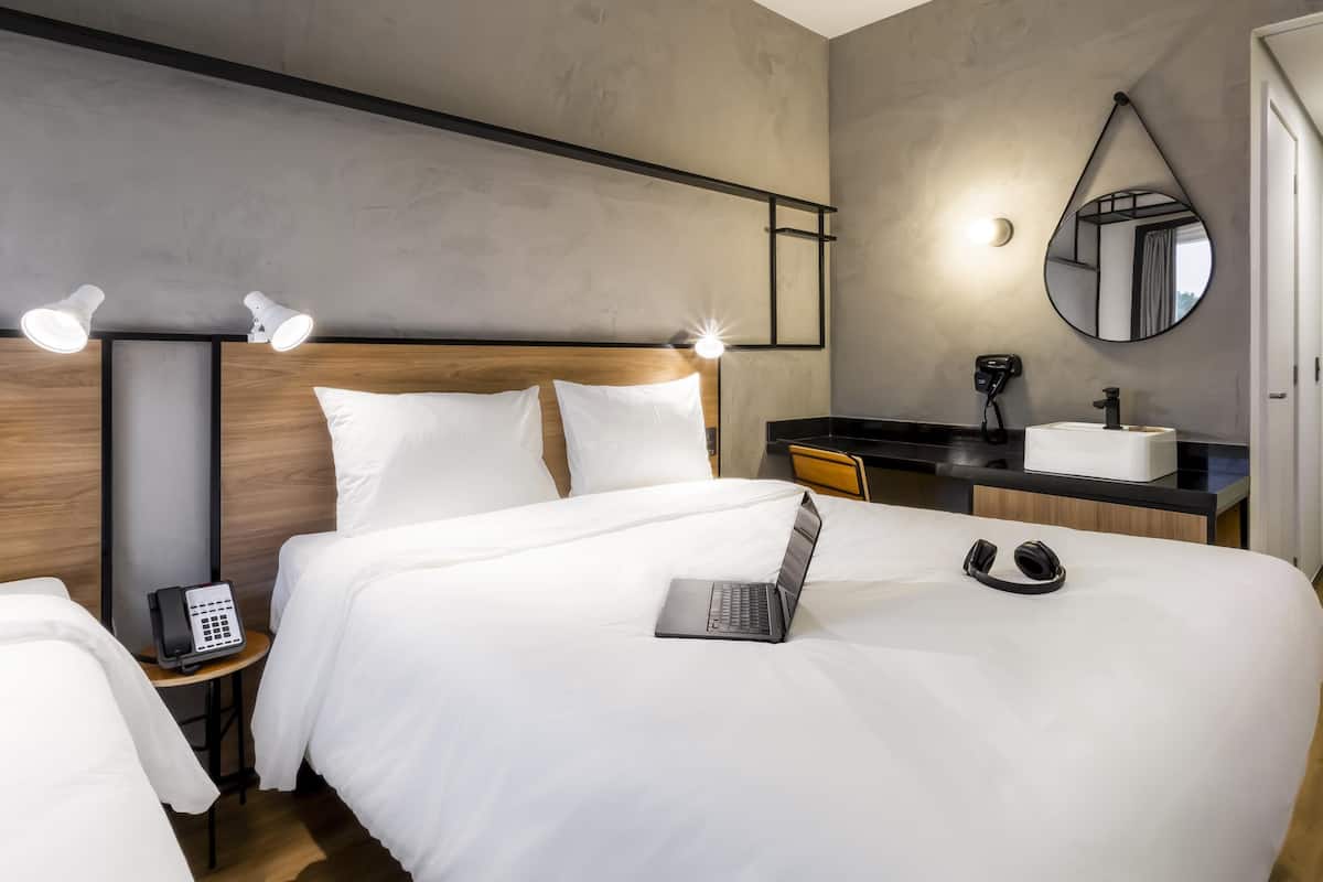 Standard Room, Multiple Beds