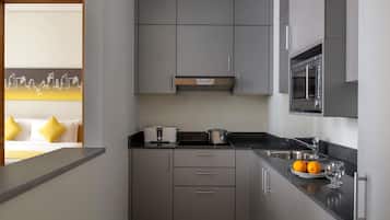 Departamento, 2 habitaciones | Ropa de cama de alta calidad y camas con efecto memoria