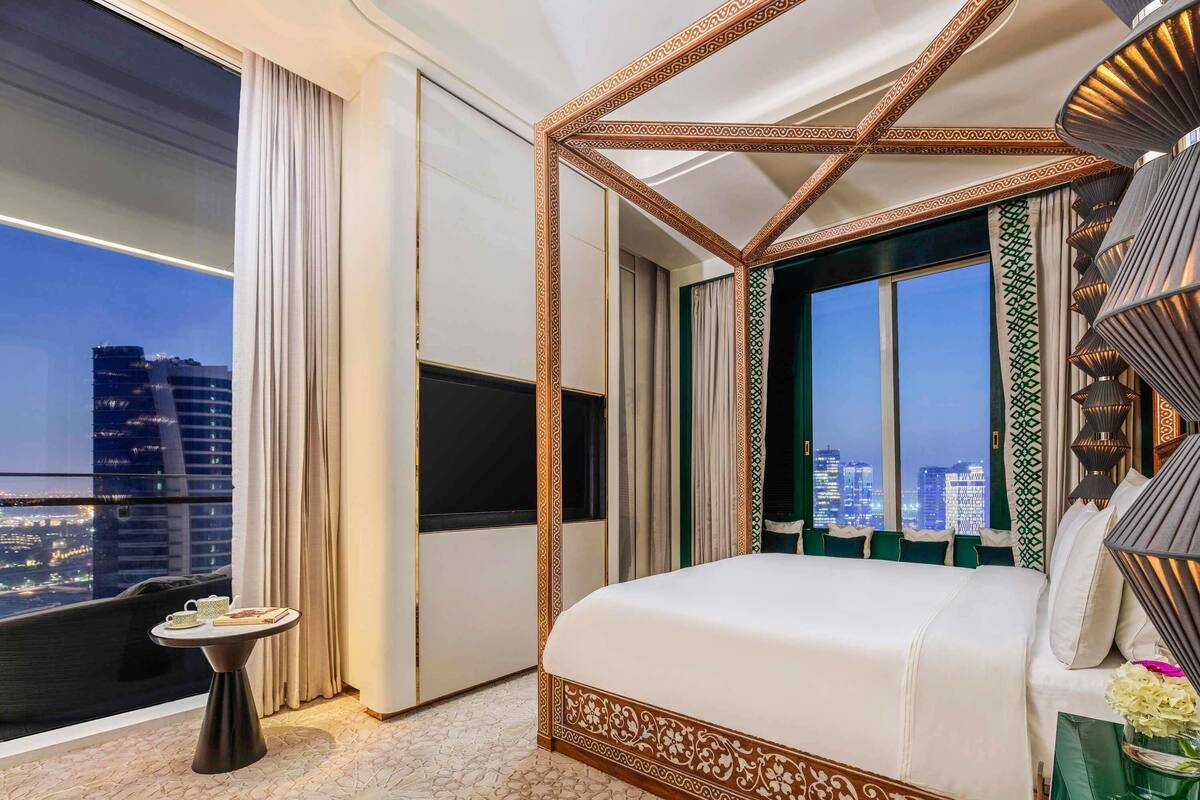 Suíte, 1 quarto, vista para o mar | Roupas de cama de algodão egípcio, roupas de cama premium, frigobar