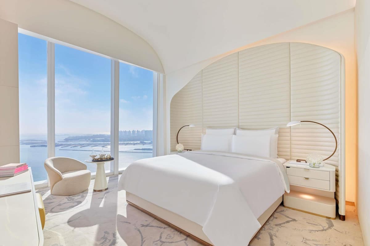 1 bedroom, Egyptian cotton sheets, premium bedding, minibar