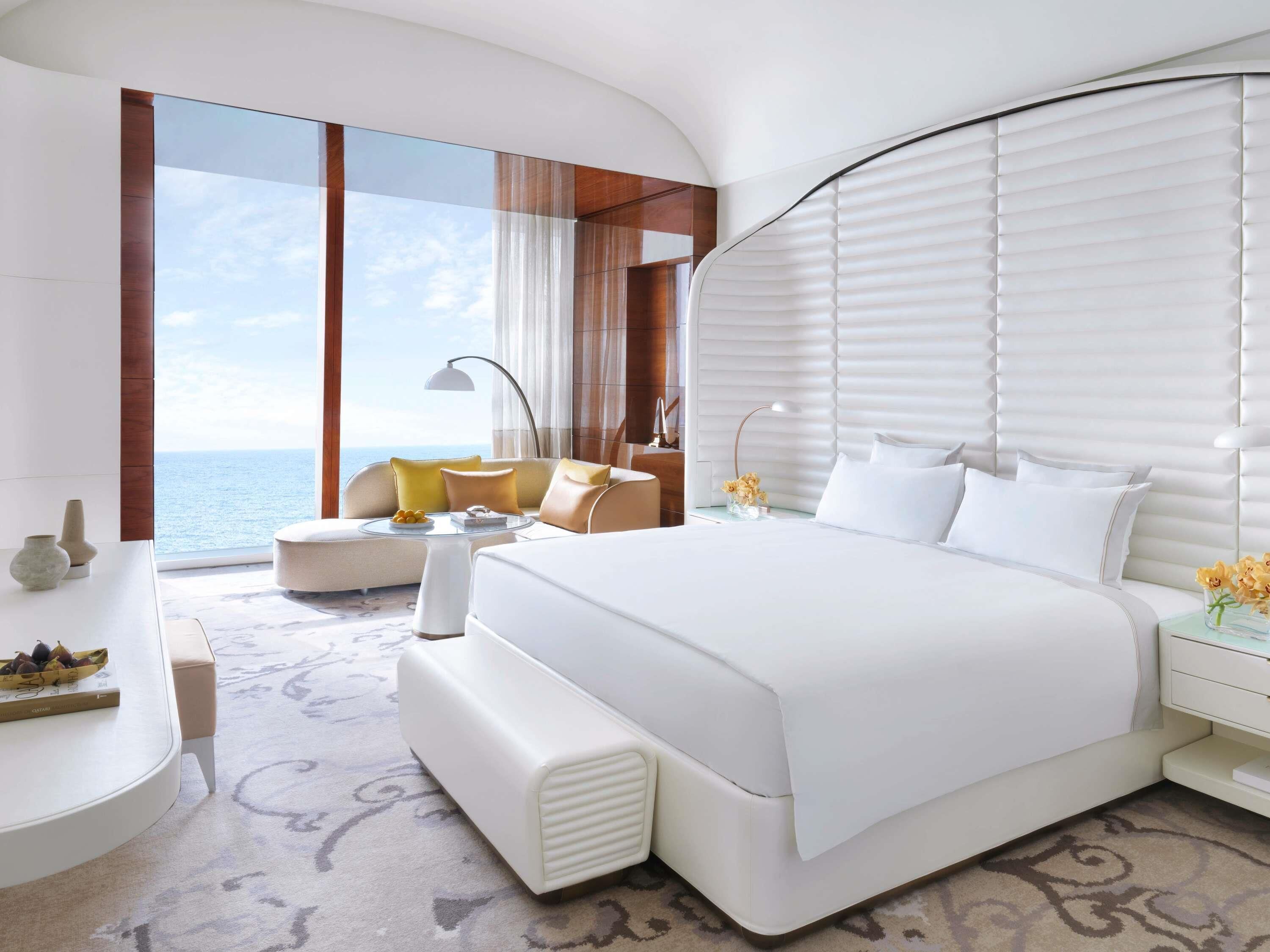 Fairmont, Room, 1 Double Bed, Balcony, Sea View | Egyptian cotton sheets, premium bedding, minibar, in-room safe
