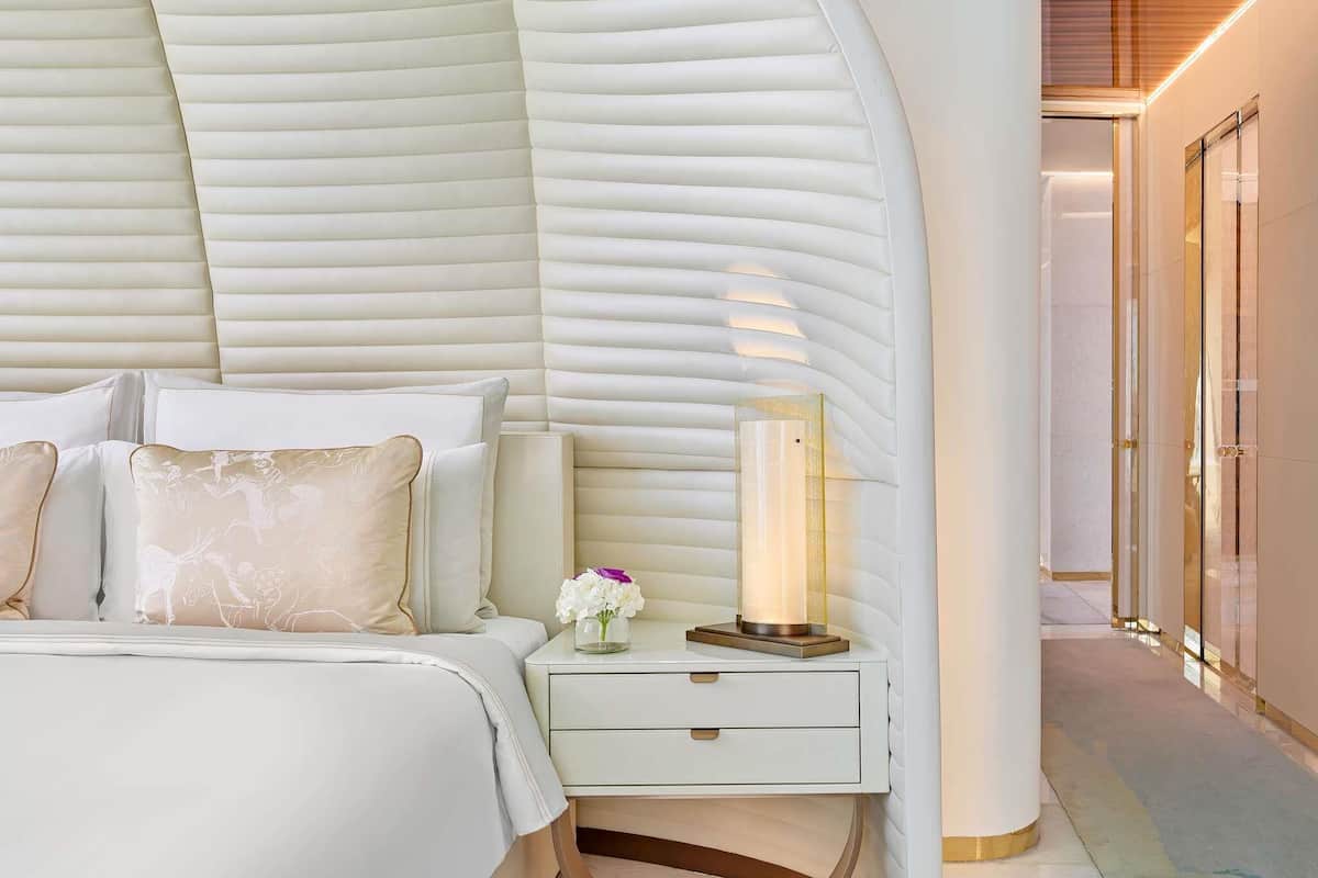 Fairmont Gold, Habitación con 2 camas individuales, vista a la ciudad | Sábanas de algodón egipcio, ropa de cama de alta calidad y minibar