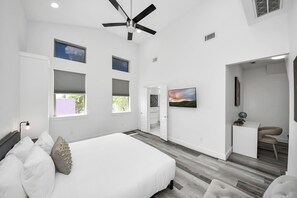 5 chambres, fer et planche à repasser, Wi-Fi gratuit, draps fournis