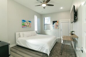 7 chambres, fer et planche à repasser, Wi-Fi gratuit