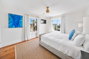 5 bedrooms, desk, free WiFi, bed sheets