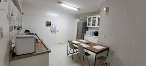 Fridge, microwave, oven, stovetop - Lugar Tranquilo, Ideal Para a Família, 3km Capivar (Campos do Jordão)