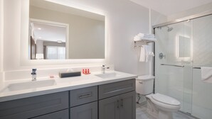 Luxury Room | Bathroom - Surestay Plus by Best Western (Upland)