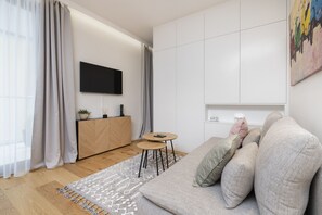 Apartment, 1 Schlafzimmer, Balkon | Wohnzimmer