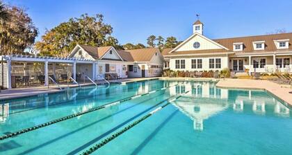 Entire home on Callawassie Island , Includes Golf, tennis and amenties for 2.